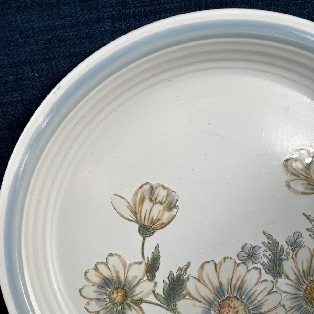 Baker Hart Stuart Dinner Plates Daisy 10.5in White Blue Vintage Floral Set of 6